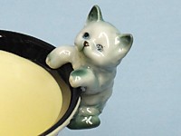 K136  Кот на стакан