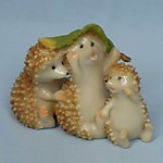 ED8934A Семейка под листом