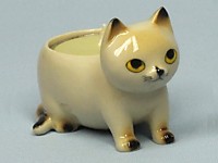 L581 Подсвечник для кот
