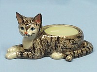 L635-4 Подсвечники кошки